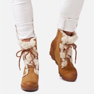 Sorel Joan of Arctic Wedge Shearling